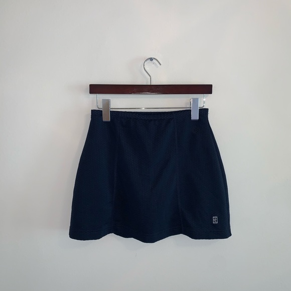 Nike Pants - Nike Sphere black skort size S